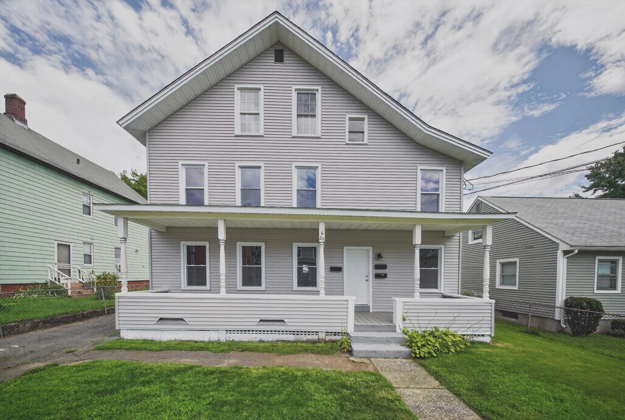 2 bed, 1 bath apartment for rent at 26 Vernon Unit 2, Holyoke — photo 1 of 17