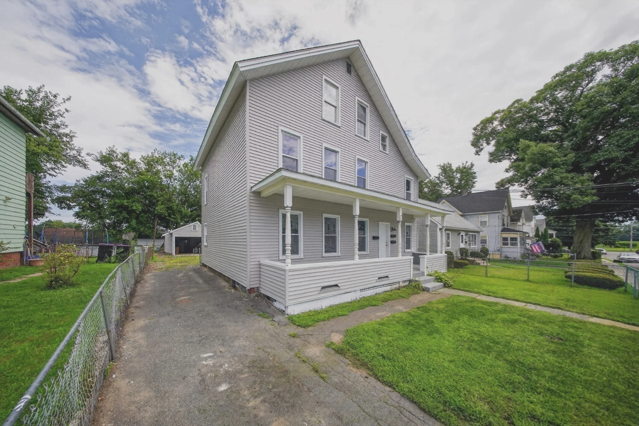 2 bed, 1 bath apartment for rent at 26 Vernon Unit 2, Holyoke — photo 10 of 17