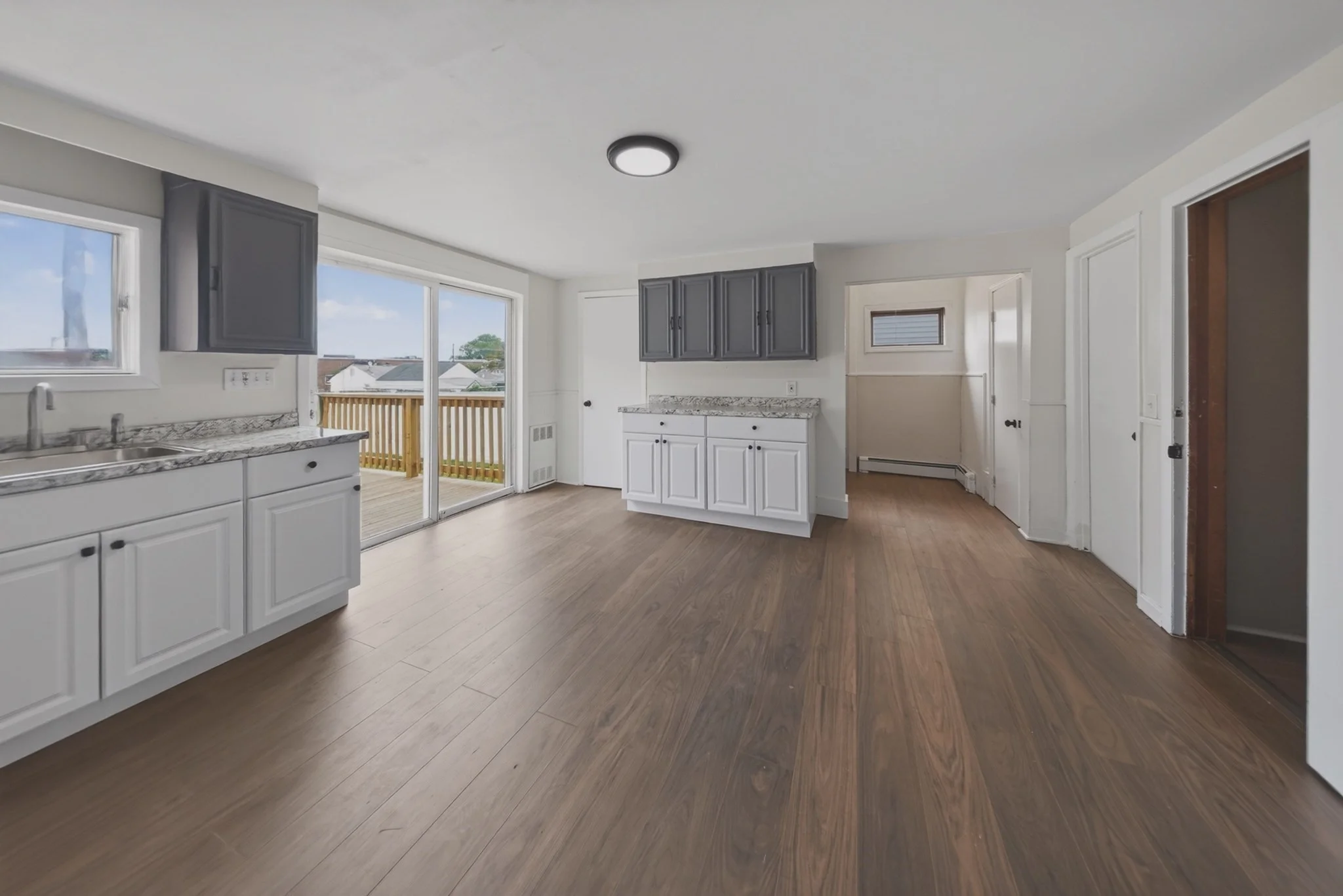 2 bed, 1 bath apartment for rent at 26 Vernon Unit 2, Holyoke — photo 3 of 17
