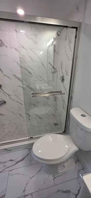 1 bed, 1 bath apartment for rent at 26 W Wyoming Ave Unit 3A, Melrose — photo 7 of 16