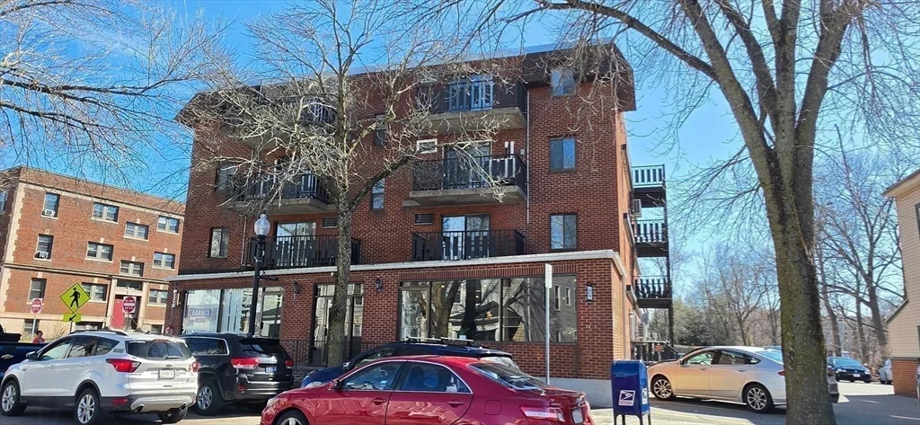 1 bed, 1 bath apartment for rent at 26 W Wyoming Ave Unit 3A, Melrose — photo 14 of 16