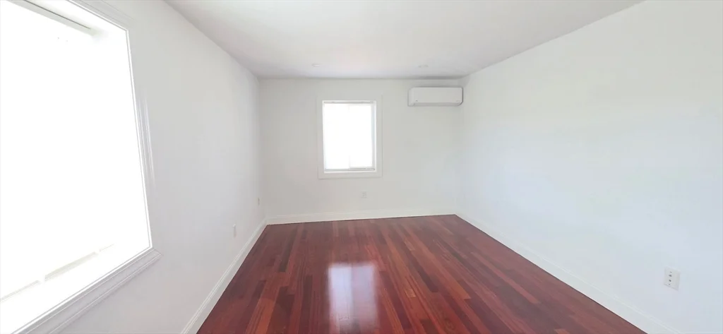1 bed, 1 bath apartment for rent at 26 W Wyoming Ave Unit 3A, Melrose — photo 5 of 16
