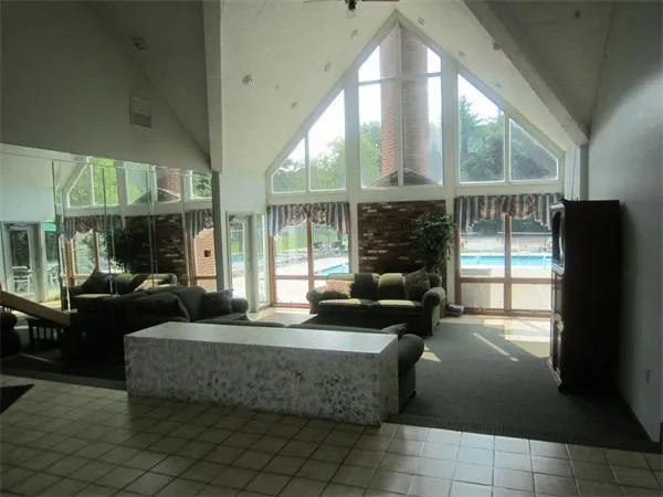 1 bed, 1 bath apartment for rent at 26 Walden Dr Unit 7, Natick — photo 10 of 13