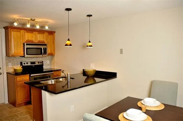 1 bed, 1 bath apartment for rent at 26 Walden Dr Unit 7, Natick — photo 3 of 13