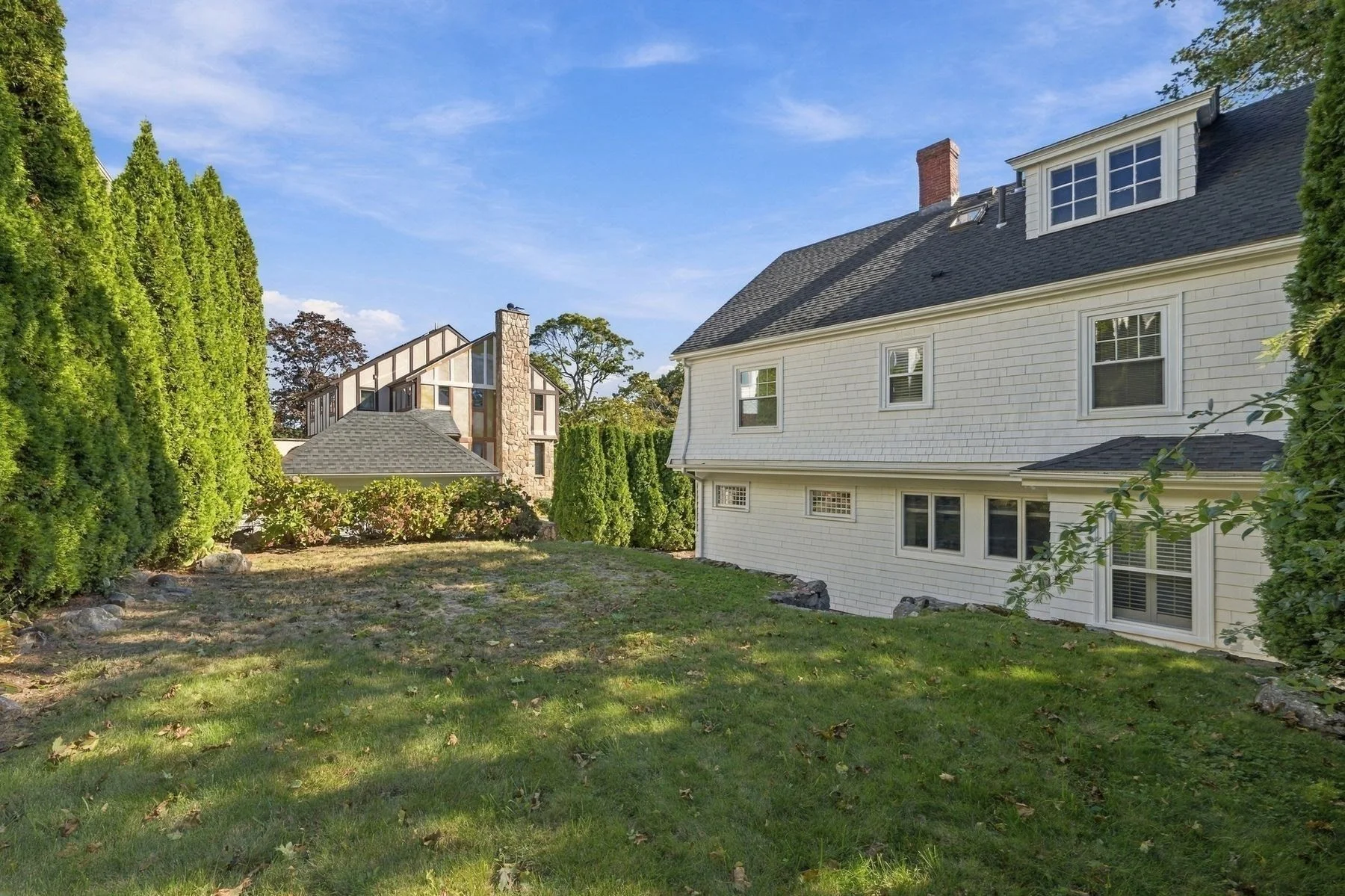 4 bed, 2 bath apartment for rent at 26 Walker Rd, Swampscott — photo 38 of 39