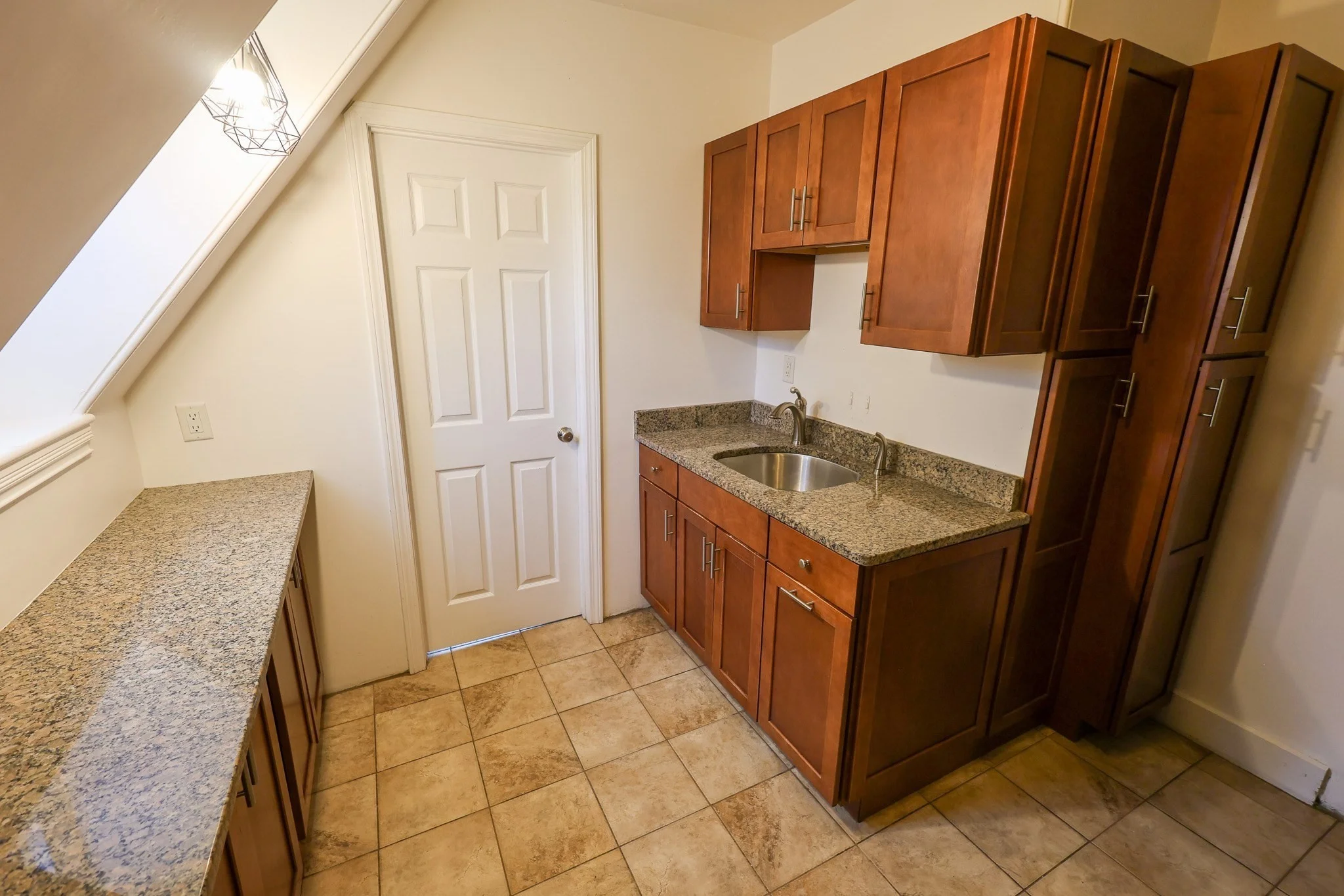 2 bed, 1 bath apartment for rent at 26 Wayne St Unit 2, Roxbury — photo 2 of 12