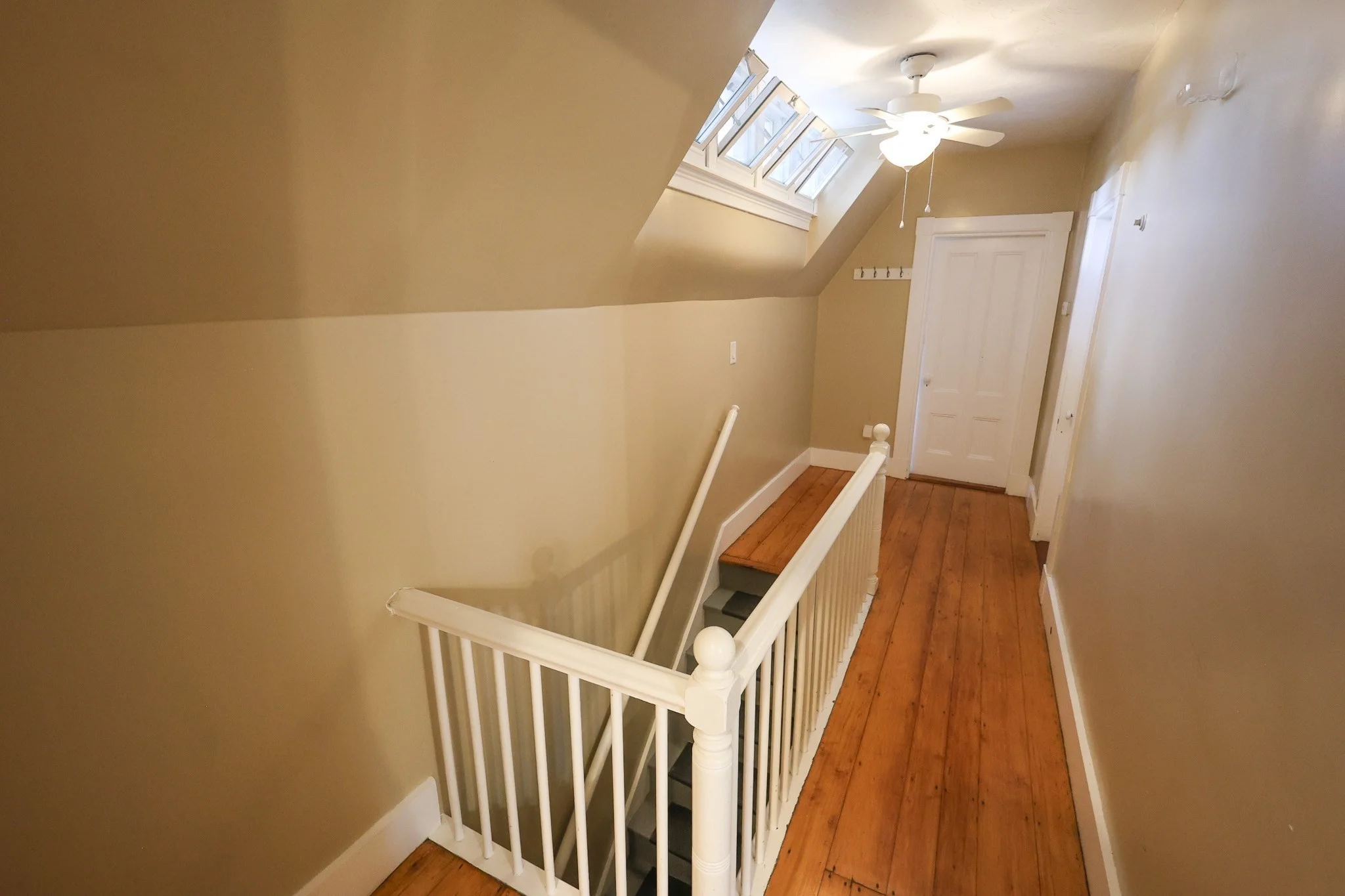 2 bed, 1 bath apartment for rent at 26 Wayne St Unit 2, Roxbury — photo 4 of 12