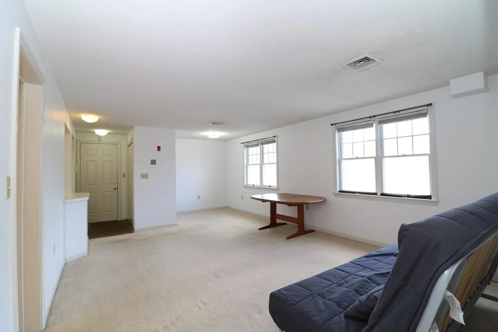 2 bed, 2 bath apartment for rent at 26 Webb Pl Unit 2C, Mansfield — photo 3 of 14