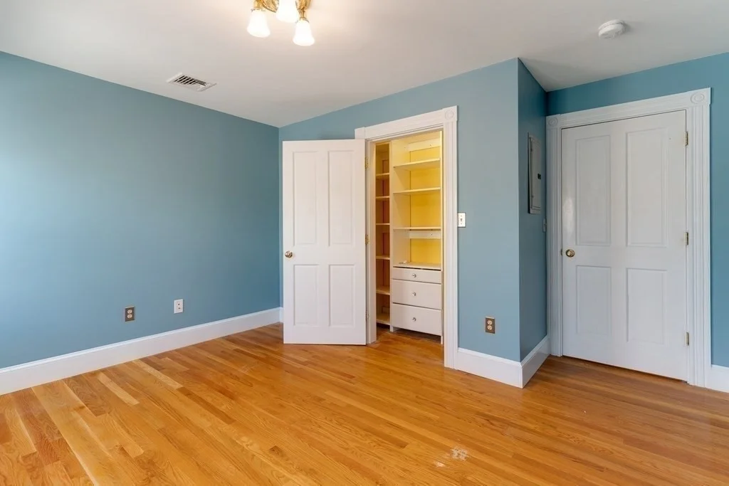 3 bed, 1 bath apartment for rent at 26 Weld Hill St Unit 3, Jamaica Plain — photo 12 of 17