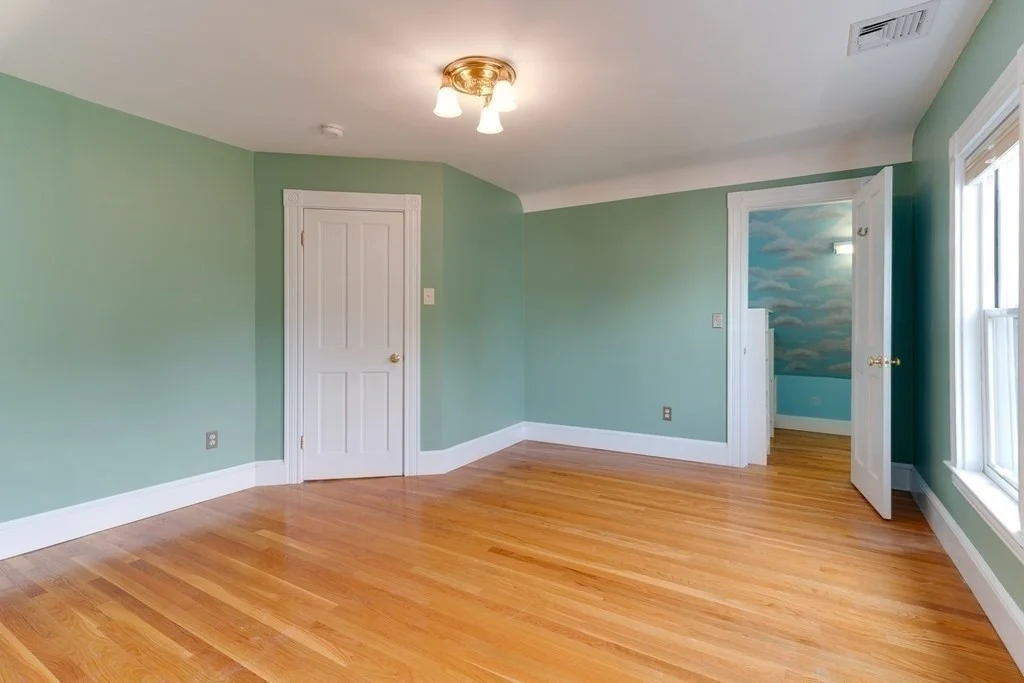 3 bed, 1 bath apartment for rent at 26 Weld Hill St Unit 3, Jamaica Plain — photo 9 of 17
