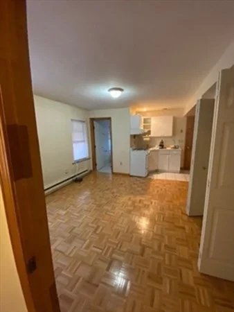 1 bed, 1 bath apartment for rent at 260 Aspinwall Unit 0, Brookline Village — photo 8 of 9