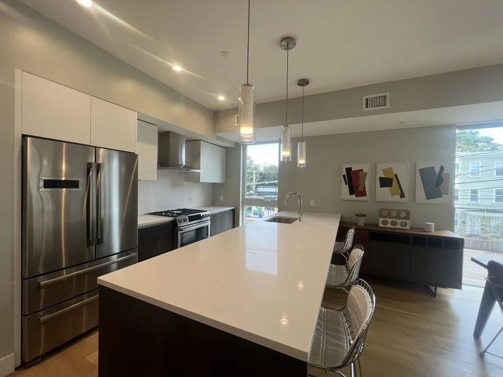 2 bed, 2 bath apartment for rent at 260 Beacon St Unit 201, Somerville — photo 2 of 20