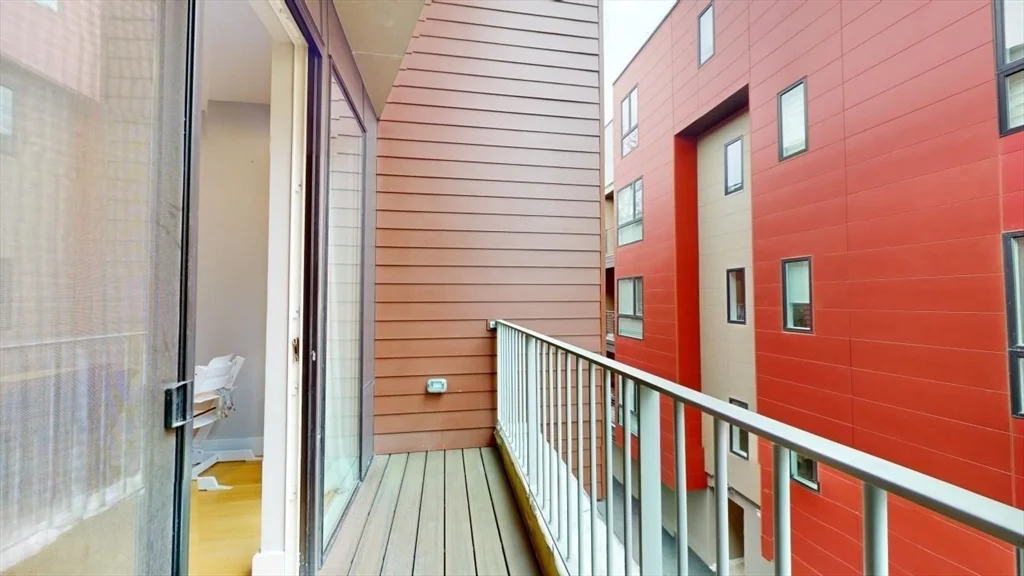 3 bed, 2.5 bath apartment for rent at 260 Beacon St Unit 204, Somerville — photo 19 of 22