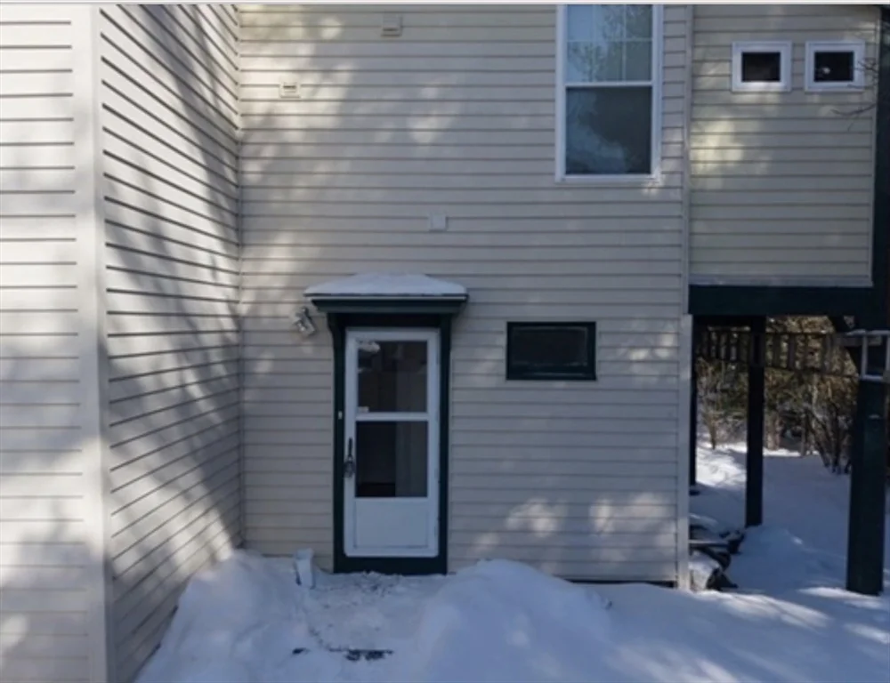 3 bed, 1 bath apartment for rent at 260 Brookline St Unit 1, Cambridgeport — photo 10 of 12