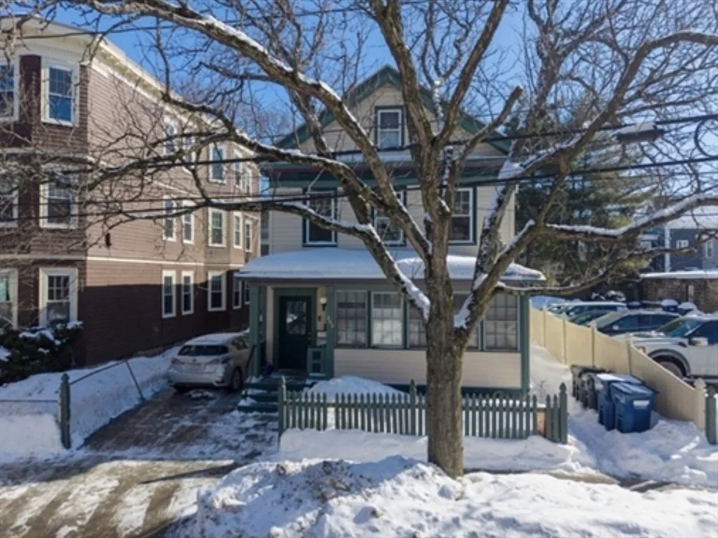 3 bed, 1 bath apartment for rent at 260 Brookline St Unit 1, Cambridgeport — photo 12 of 12