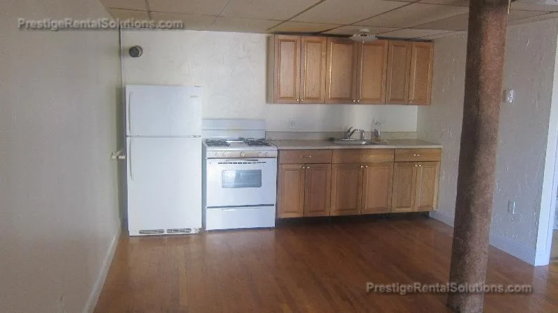 Studio bed, 1 bath apartment for rent at 260 Campbell Ave Unit 1, Revere — photo 1 of 4