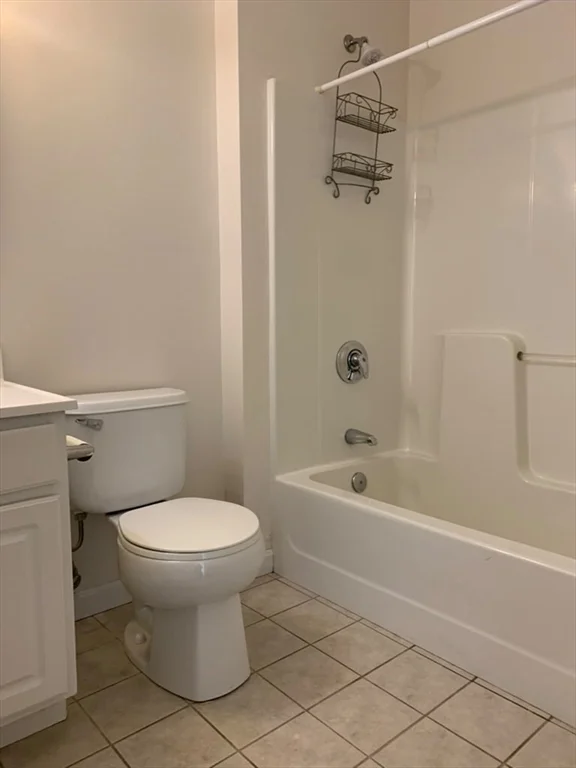 2 bed, 2 bath apartment for rent at 260 Main St Unit 201, Malden — photo 10 of 11