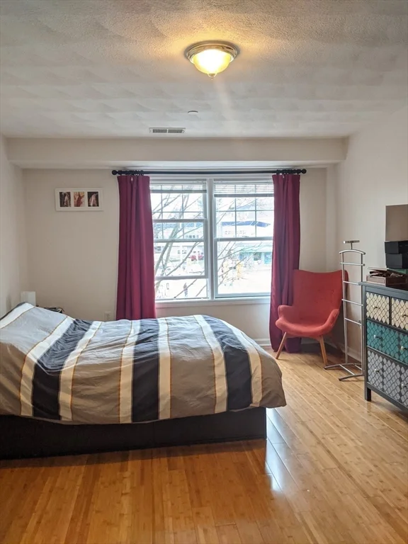 2 bed, 2 bath apartment for rent at 260 Main St Unit 201, Malden — photo 8 of 11