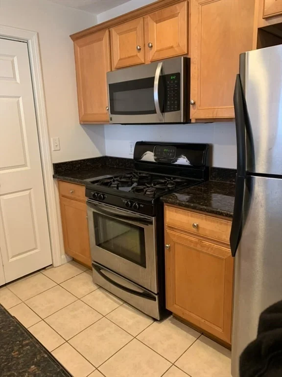 2 bed, 2 bath apartment for rent at 260 Main St Unit 201, Malden — photo 6 of 11