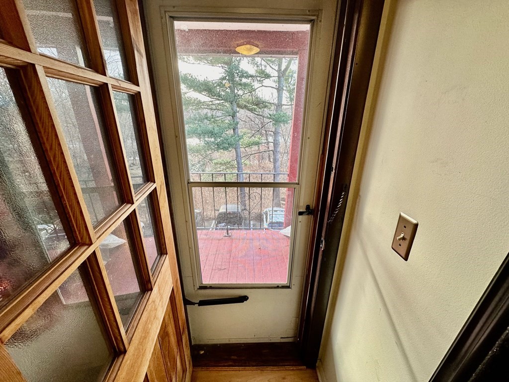 1 bed, 1 bath apartment for rent at 260 River St Unit 6, Waltham — photo 9 of 11