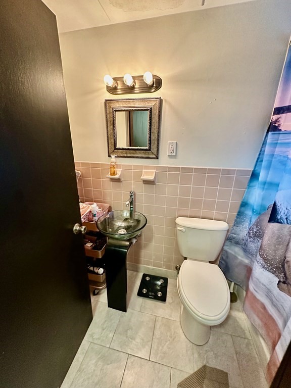 1 bed, 1 bath apartment for rent at 260 River St Unit 6, Waltham — photo 8 of 11