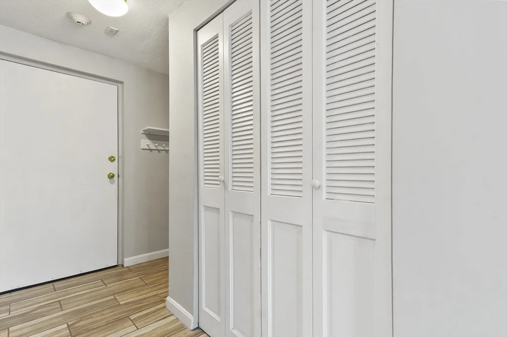 2 bed, 1 bath apartment for rent at 260 Tremont St Unit 1, Melrose — photo 12 of 28