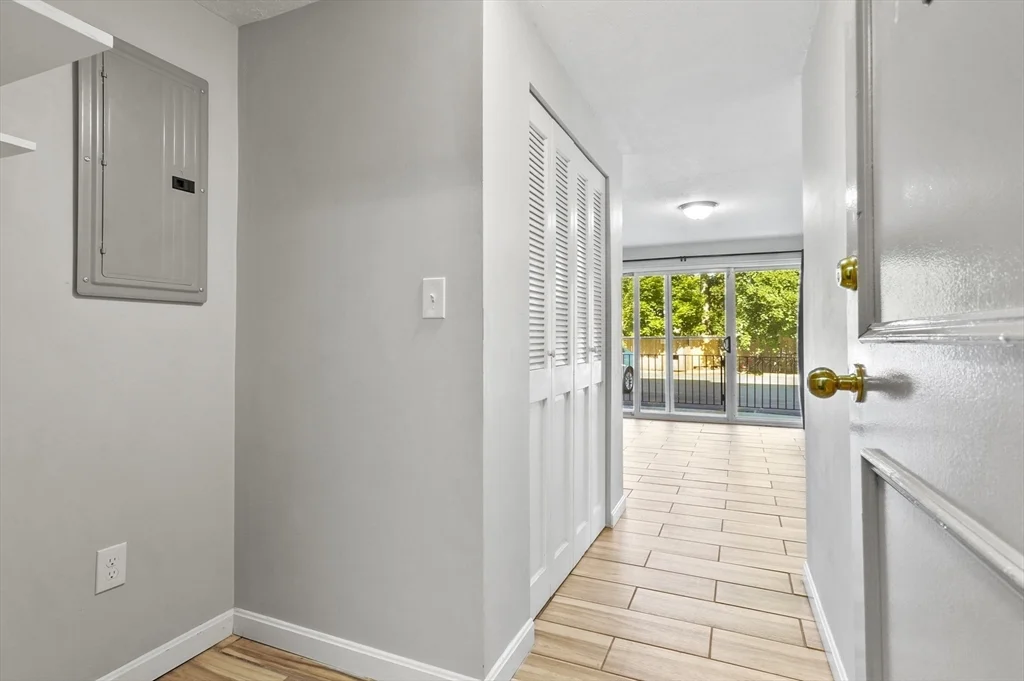 2 bed, 1 bath apartment for rent at 260 Tremont St Unit 1, Melrose — photo 11 of 28