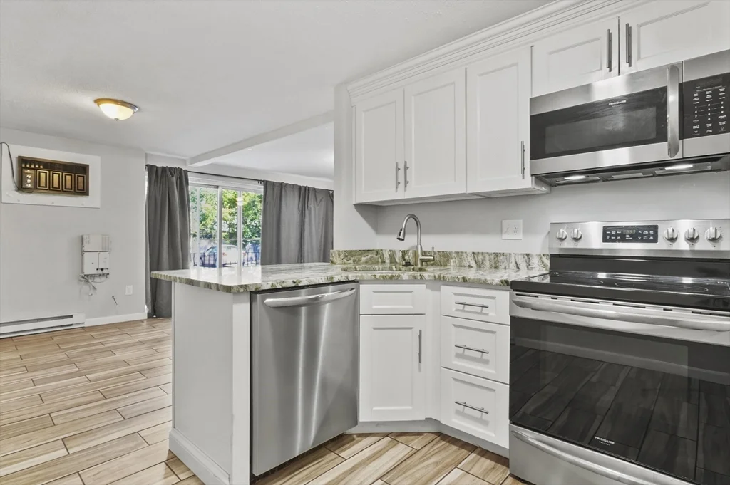 2 bed, 1 bath apartment for rent at 260 Tremont St Unit 1, Melrose — photo 7 of 28