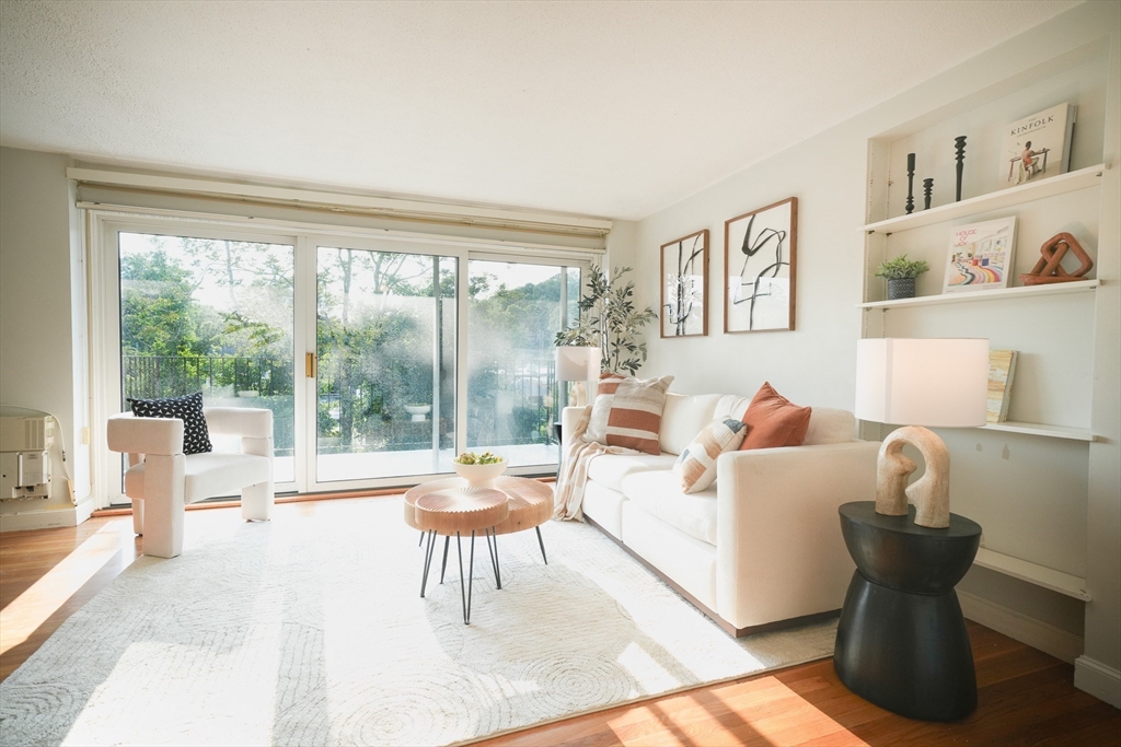 2 bed, 1 bath apartment for rent at 260 Tremont Unit 13, Melrose — photo 1 of 17