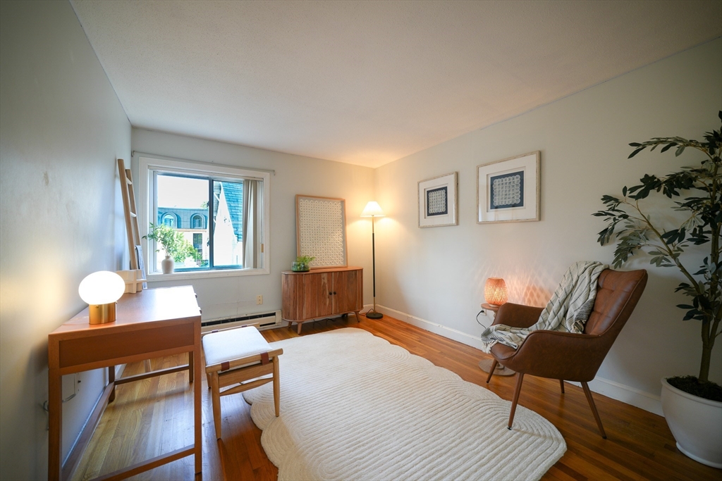 2 bed, 1 bath apartment for rent at 260 Tremont Unit 13, Melrose — photo 3 of 17