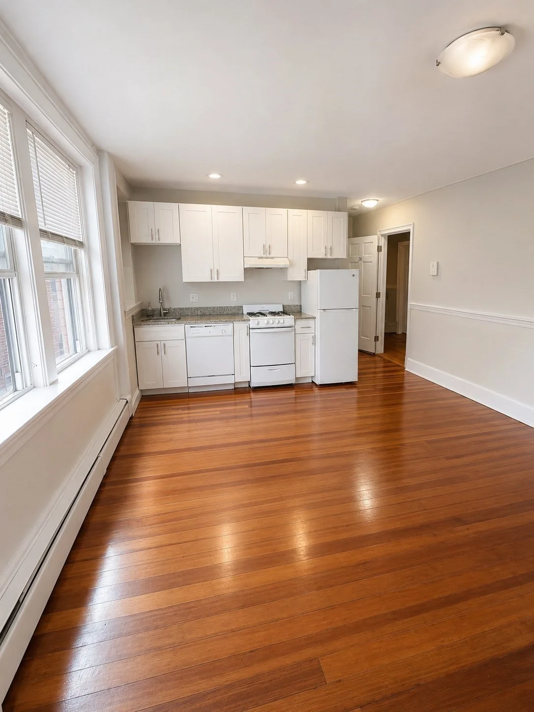 1 bed, 1 bath apartment for rent at 260 Washington St Unit 26, Salem — photo 4 of 7