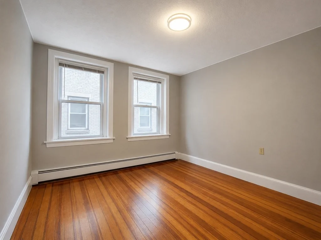 2 bed, 1 bath apartment for rent at 260 Washington St Unit 28, Glenwood — photo 4 of 9