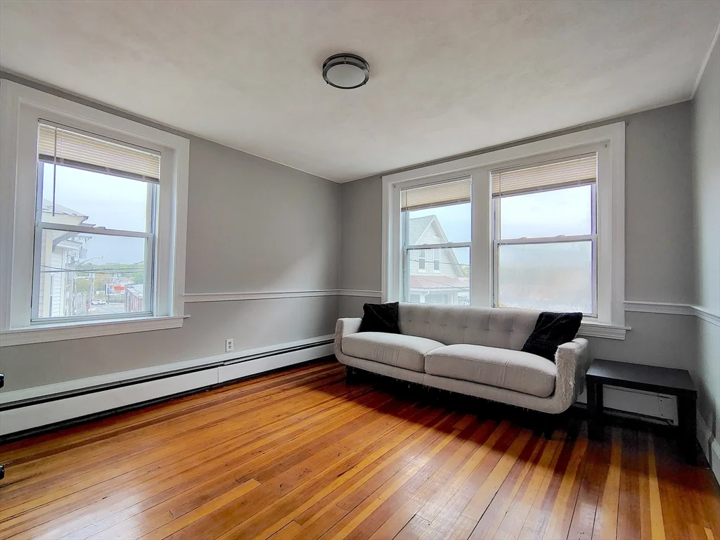 2 bed, 1 bath apartment for rent at 260 Washington St Unit 28, Glenwood — photo 6 of 9