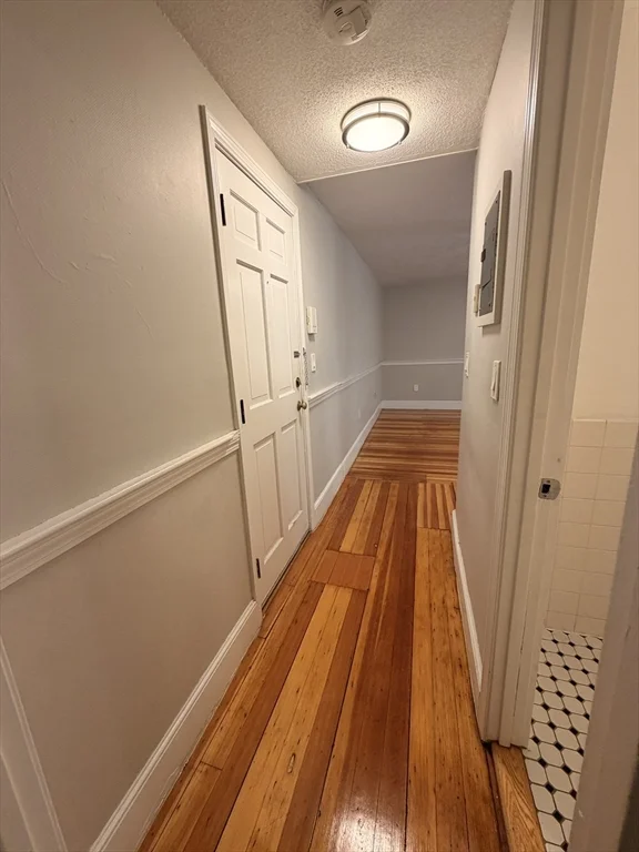 1 bed, 1 bath apartment for rent at 260 Washington St Unit 36, Salem — photo 5 of 8