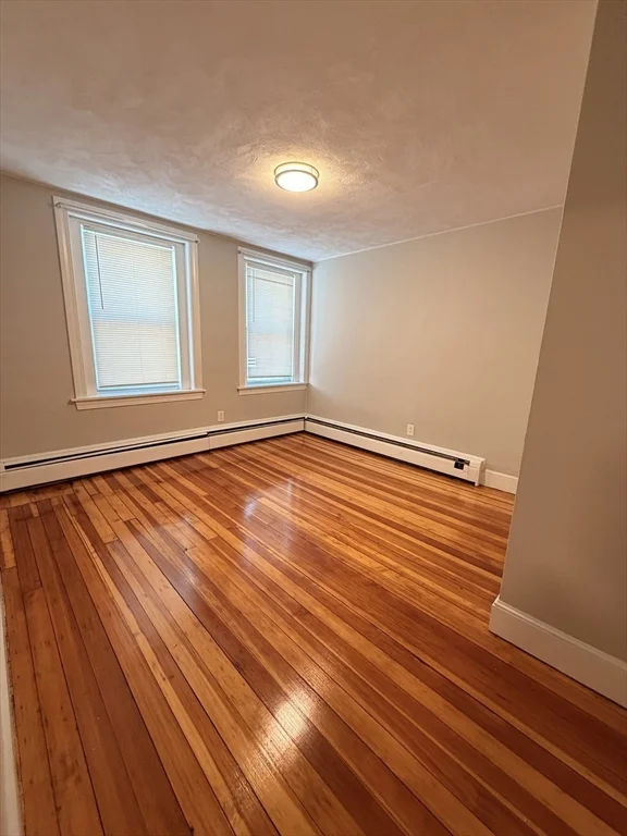 1 bed, 1 bath apartment for rent at 260 Washington St Unit 36, Salem — photo 6 of 8