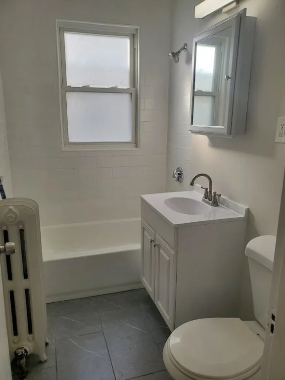 2 bed, 1 bath apartment for rent at 261-263 Roslindale Ave Unit 1, Roslindale — photo 8 of 15