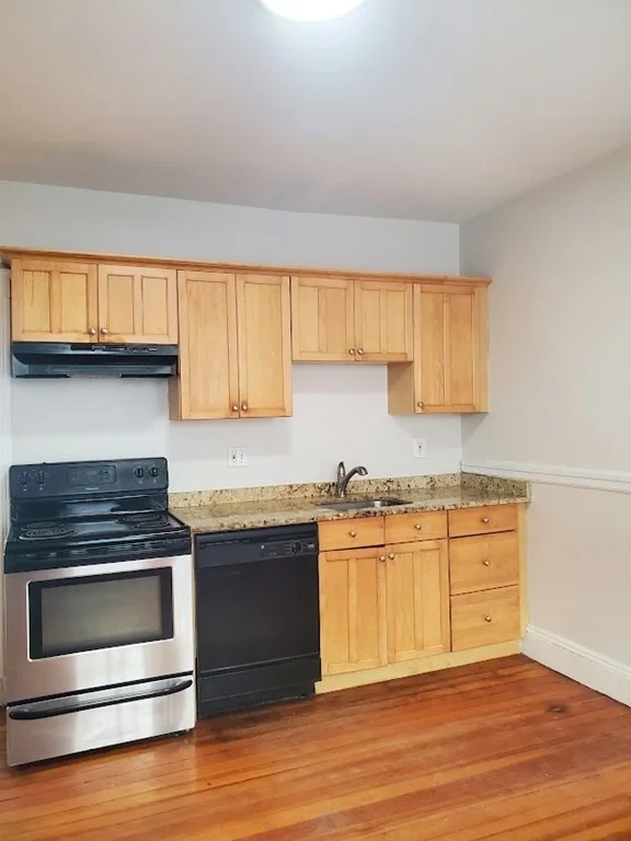 2 bed, 1 bath apartment for rent at 261-263 Roslindale Ave Unit 1, Roslindale — photo 5 of 15