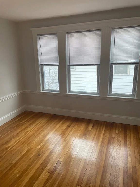 3 bed, 1 bath apartment for rent at 261-263 Roslindale Ave Unit 2, Roslindale — photo 5 of 7