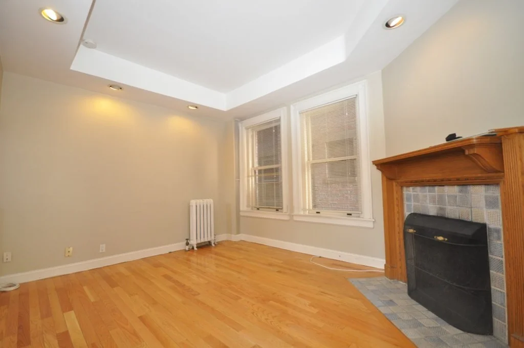 1 bed, 1 bath apartment for rent at 261 Beacon Unit 33, Back Bay — photo 3 of 11