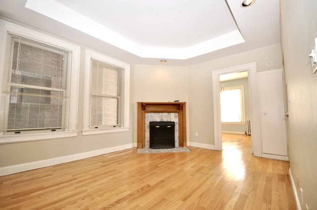 1 bed, 1 bath apartment for rent at 261 Beacon Unit 33, Back Bay