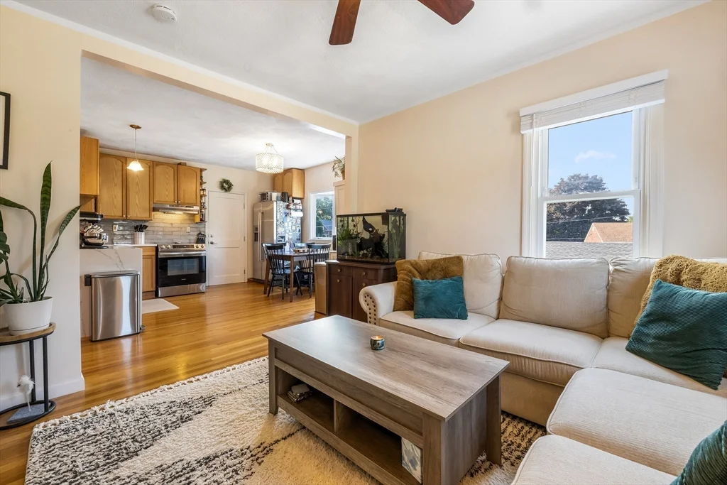 2 bed, 1 bath apartment for rent at 261 Forest St Unit 261, Malden — photo 3 of 15