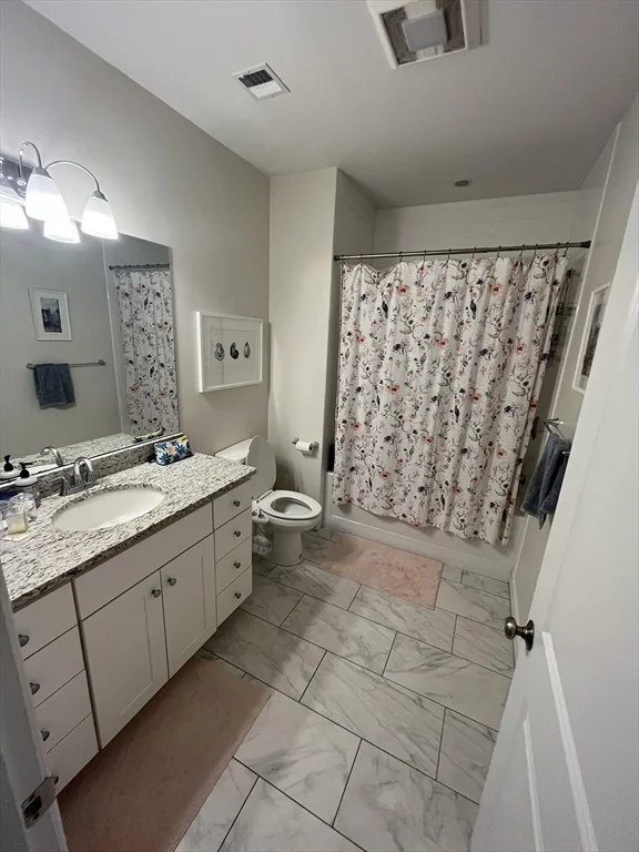 2 bed, 1 bath apartment for rent at 261 Lexington St Unit 2, East Boston — photo 8 of 11