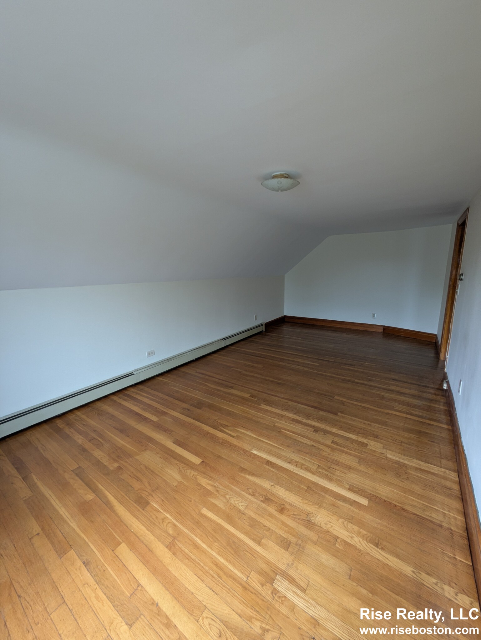 2 bed, 1 bath apartment for rent at 261 Lexington St Unit 3, Watertown — photo 5 of 12