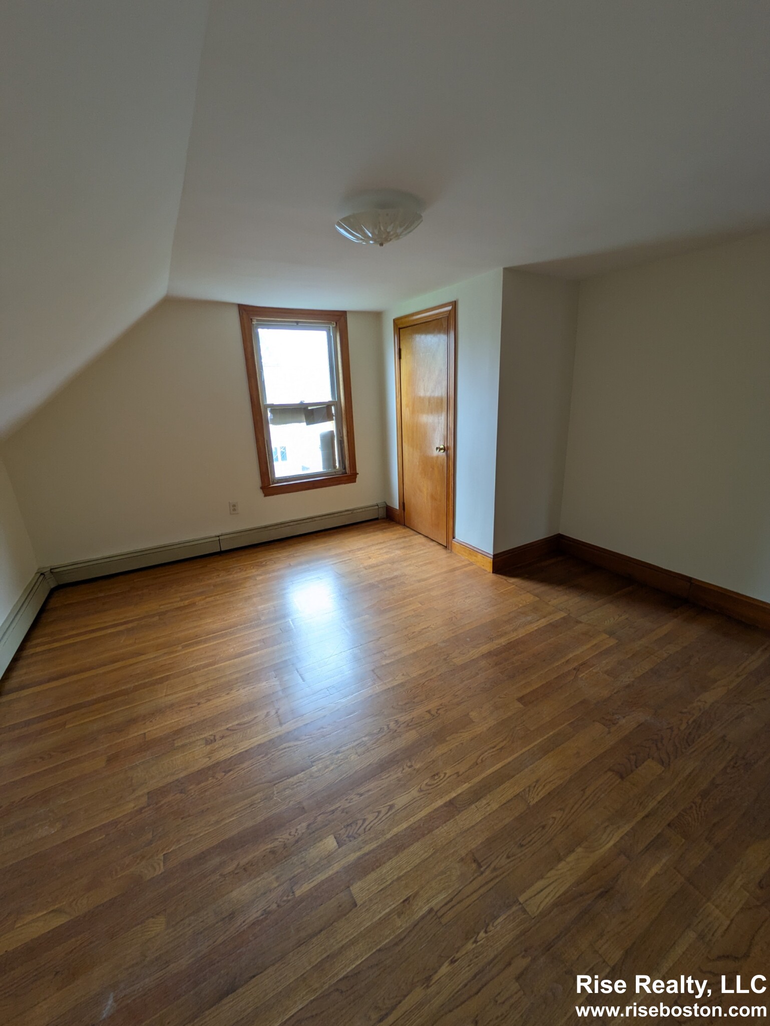 2 bed, 1 bath apartment for rent at 261 Lexington St Unit 3, Watertown — photo 7 of 12