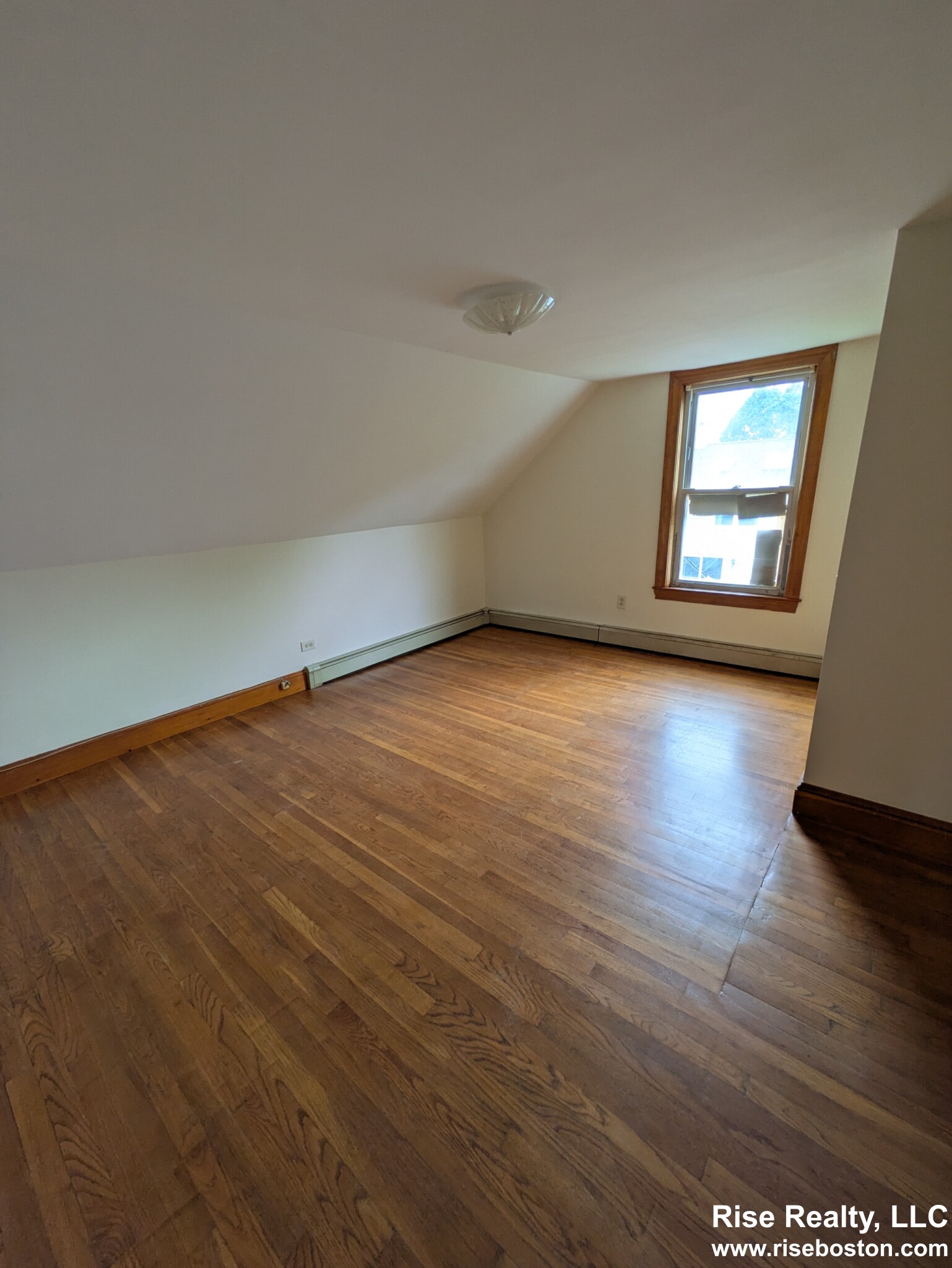2 bed, 1 bath apartment for rent at 261 Lexington St Unit 3, Watertown — photo 6 of 12