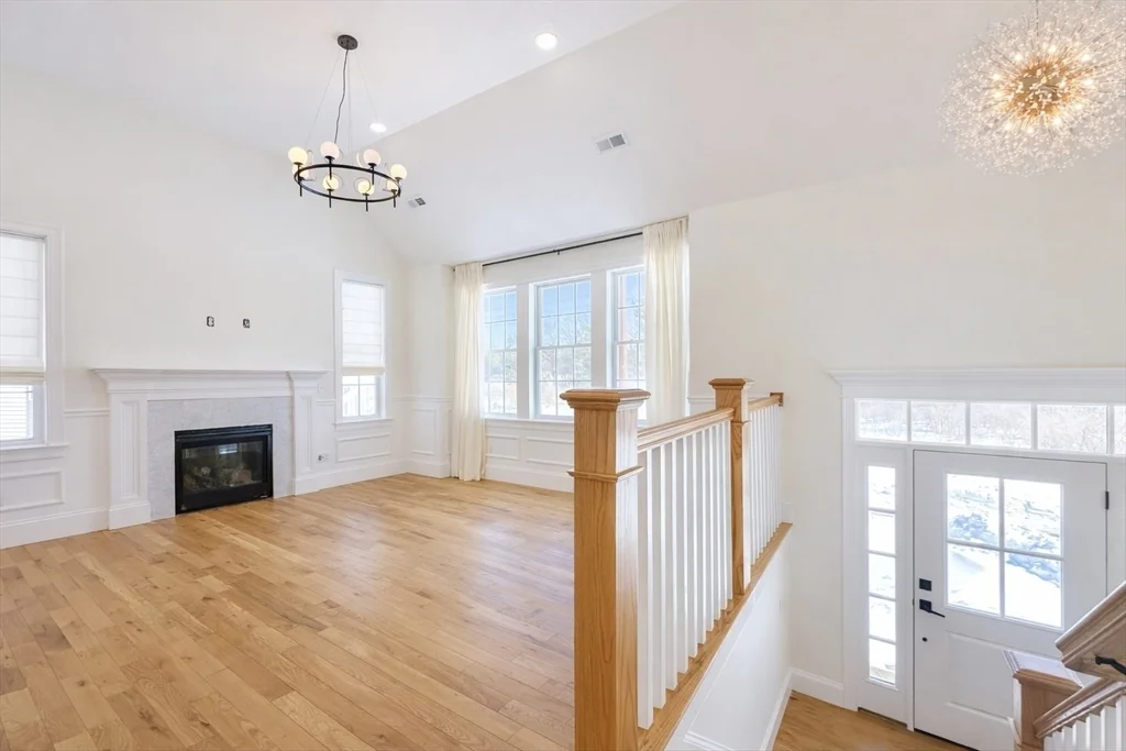 3 bed, 3 bath apartment for rent at 261 Main St Unit 1, Shrewsbury — photo 4 of 36
