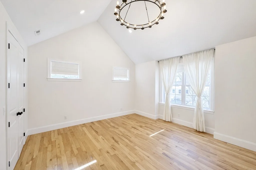 3 bed, 3 bath apartment for rent at 261 Main St Unit 1, Shrewsbury — photo 22 of 36