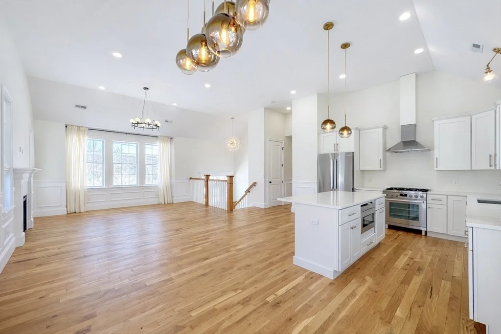 3 bed, 3 bath apartment for rent at 261 Main St Unit 1, Shrewsbury — photo 18 of 36