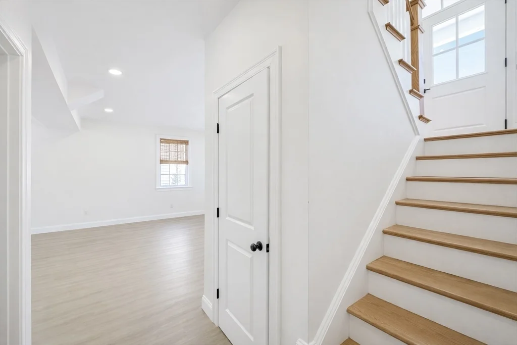 3 bed, 3 bath apartment for rent at 261 Main St Unit 1, Shrewsbury — photo 28 of 36