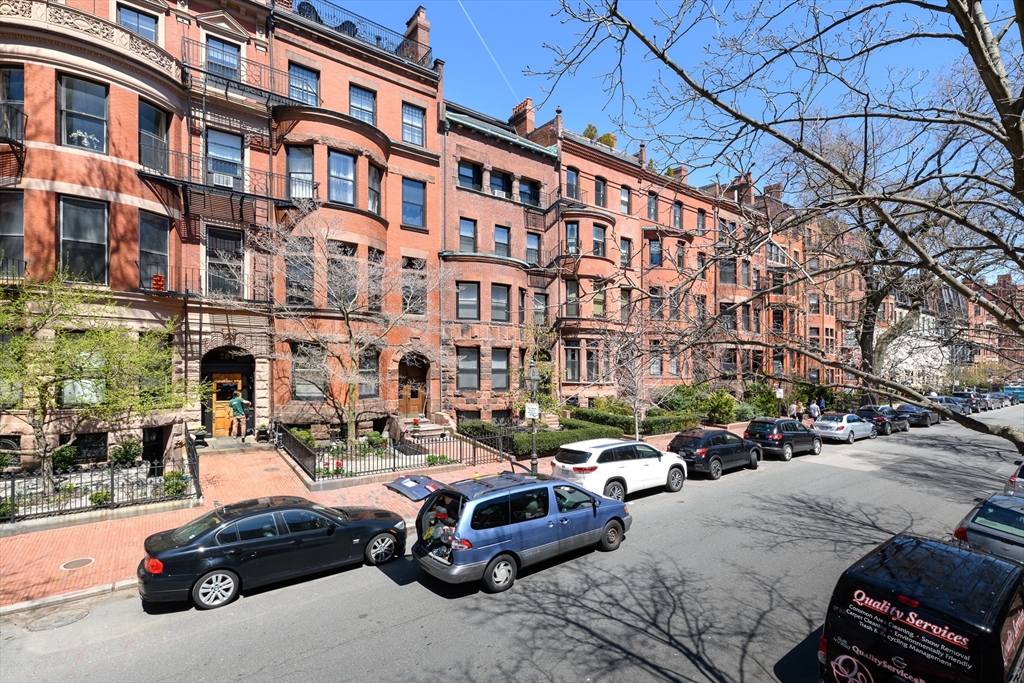 2 bed, 1 bath apartment for rent at 261 Marlborough St Unit 11, Back Bay — photo 17 of 17